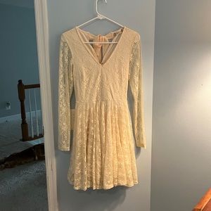Cream lace long sleeve altard state dress